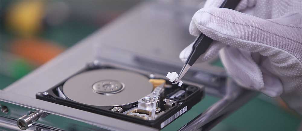 data recovery specialist